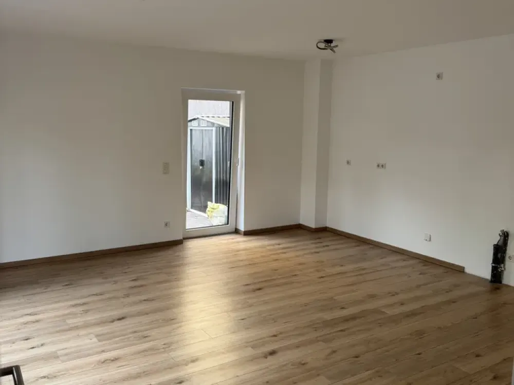Wohnen mit Charakter: 2-Zimmer-Wohnung in Leverkusen-Wiesdorf