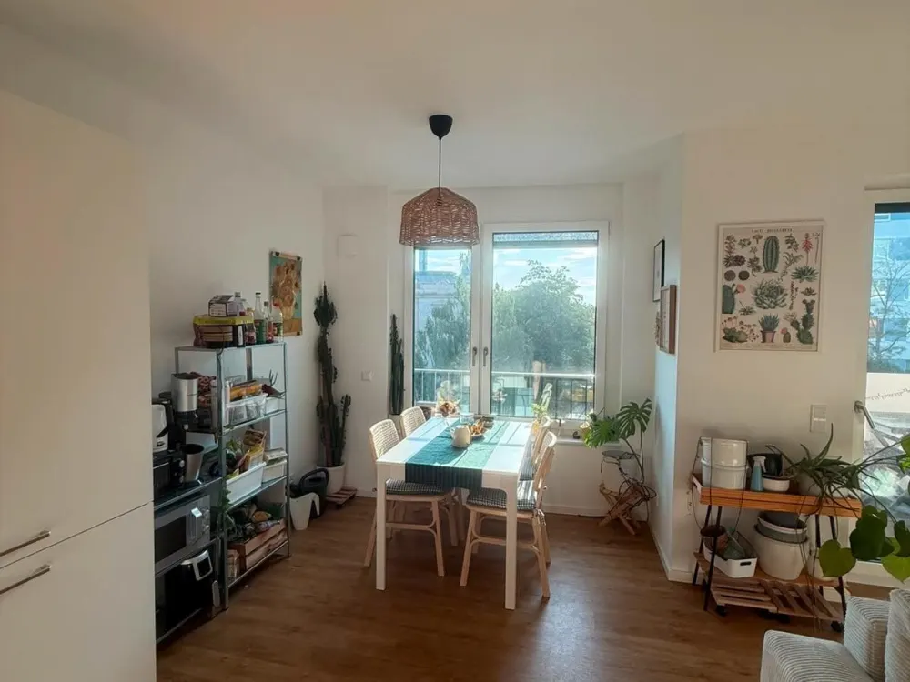 Moderne 3-Zimmer-Wohnung (85m2) mit Balkon & TG-Stellplatz