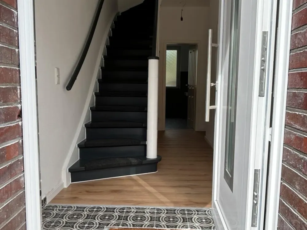 WG ZIMMER WOHNUNG REIHENHAUS SEBALDSBRÜCK SANIERT