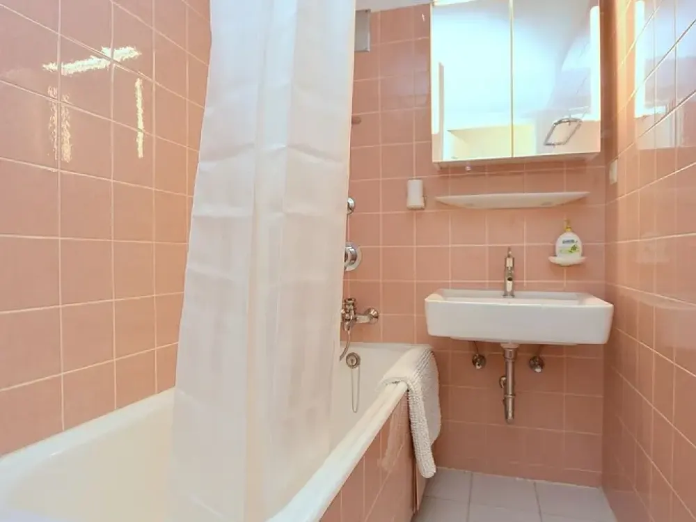 Great and Modern Furnished Apartment with Internet in Central Location in Stuttgart West