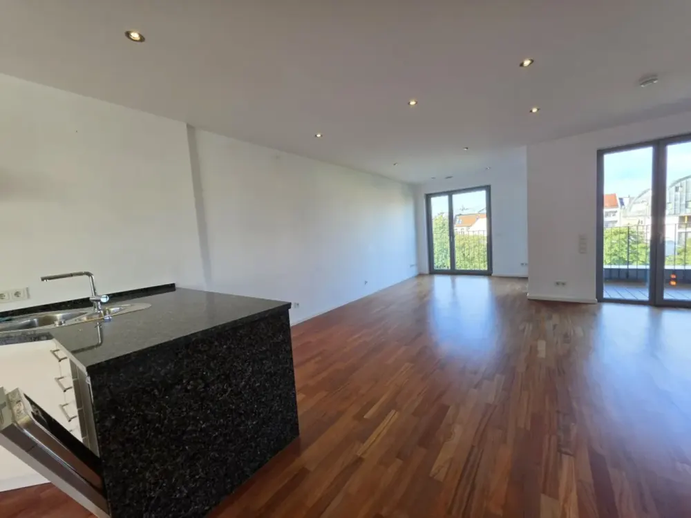 Wohnung sucht auf 4 Jahre befristet, neue Mieter