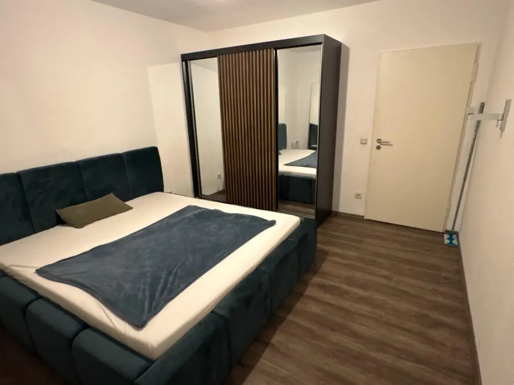 Schönes, neu möbliertes Zimmer in Köln Kalk mit Anmeldung