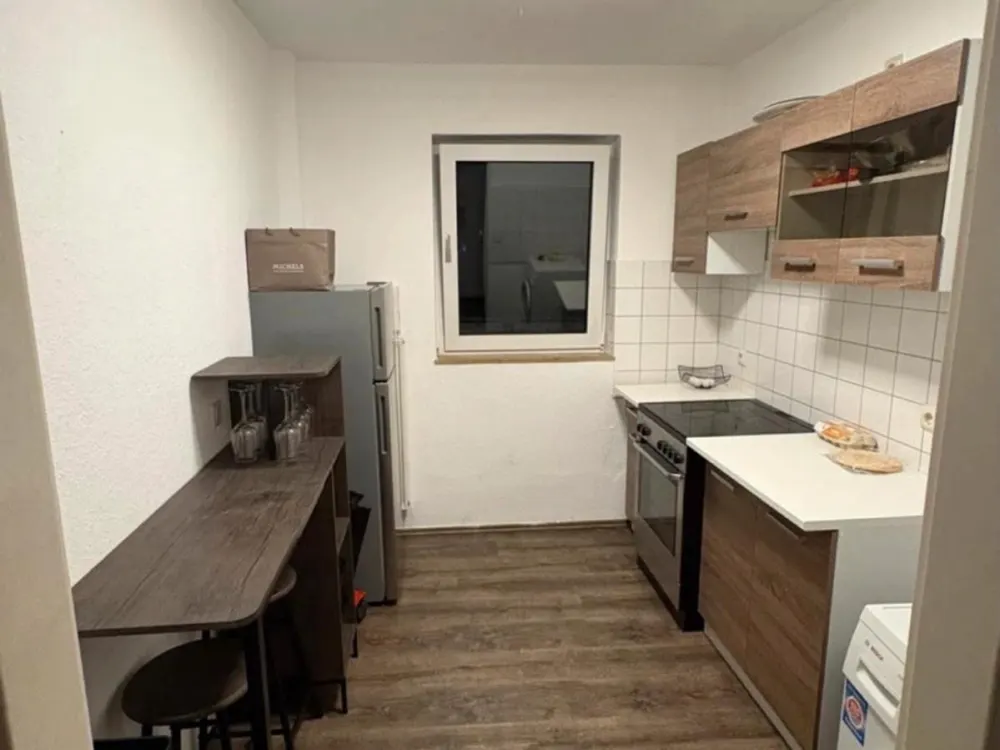 Schönes, neu möbliertes Zimmer in Köln Kalk mit Anmeldung
