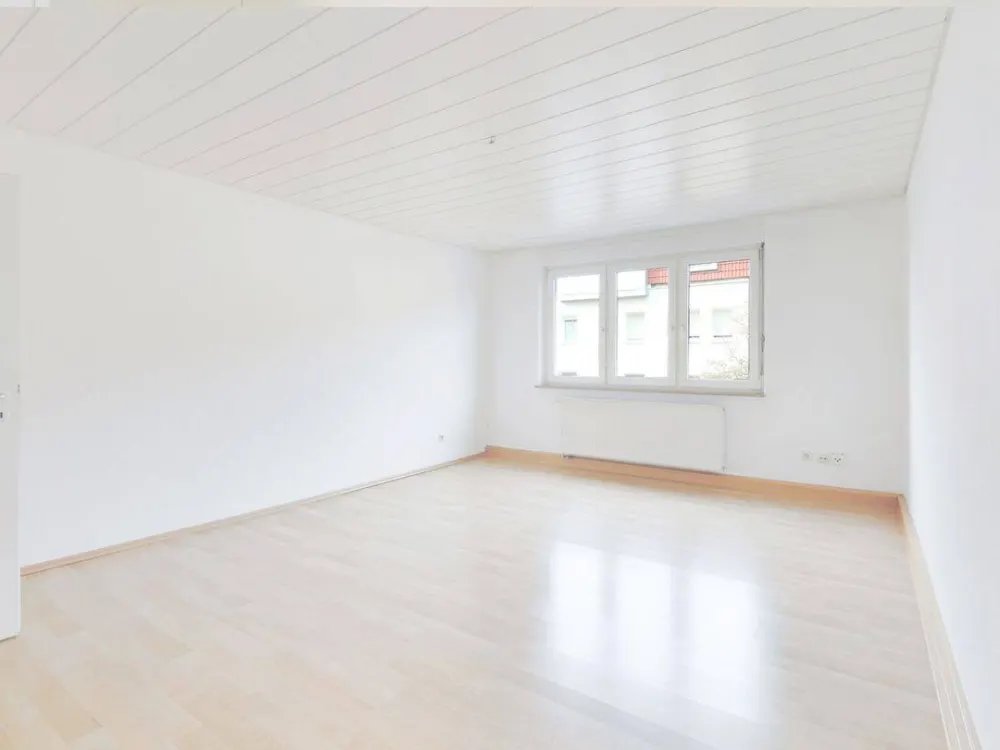 IMMOPARTNER - BALKON. LICHT. WOHNGEFÜHL.