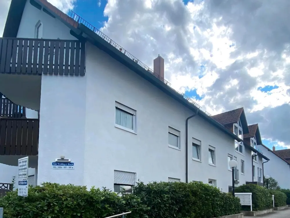2-Raum-Wohnung zu vermieten - alles hell und neu