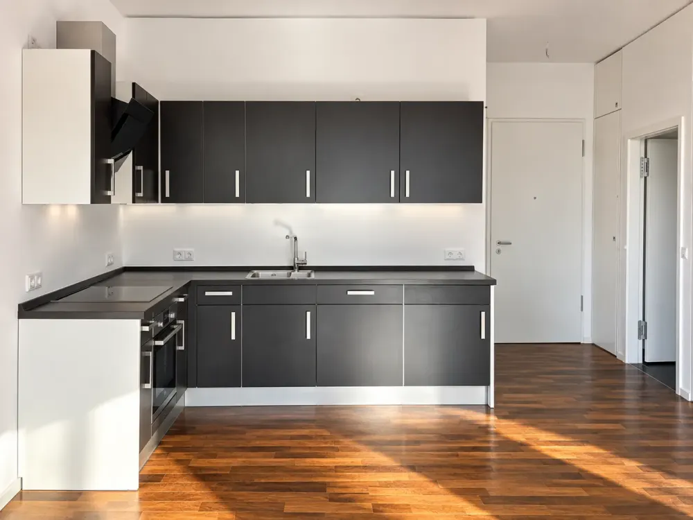 Mitten in Berlin, draußen zuhause, 2 Zimmer mit großer Terrasse