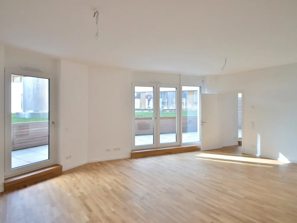 Neubau Erstbezug: schöne 2-Zimmer Wohnung mit XXL-Terrasse