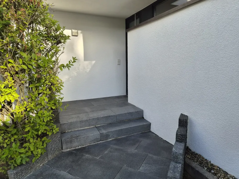 Kompaktes 1-Zimmer-Apartment für Wochenendpendler in Schönaich