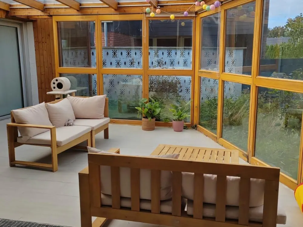Moderne 2 Zimmer Wohnung mit Wintergarten in Paderborn!