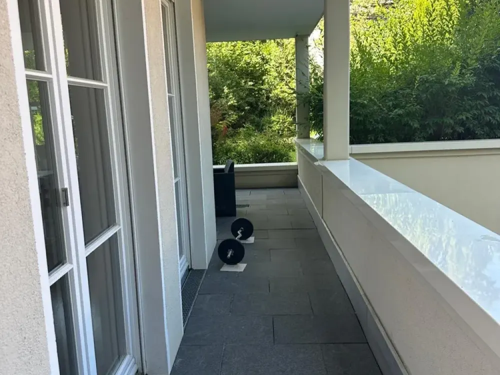 Exklusives Wohnen in der Stadtvilla, Gartenwohnung mit Kamin und großzügiger Terrasse im Grunewald