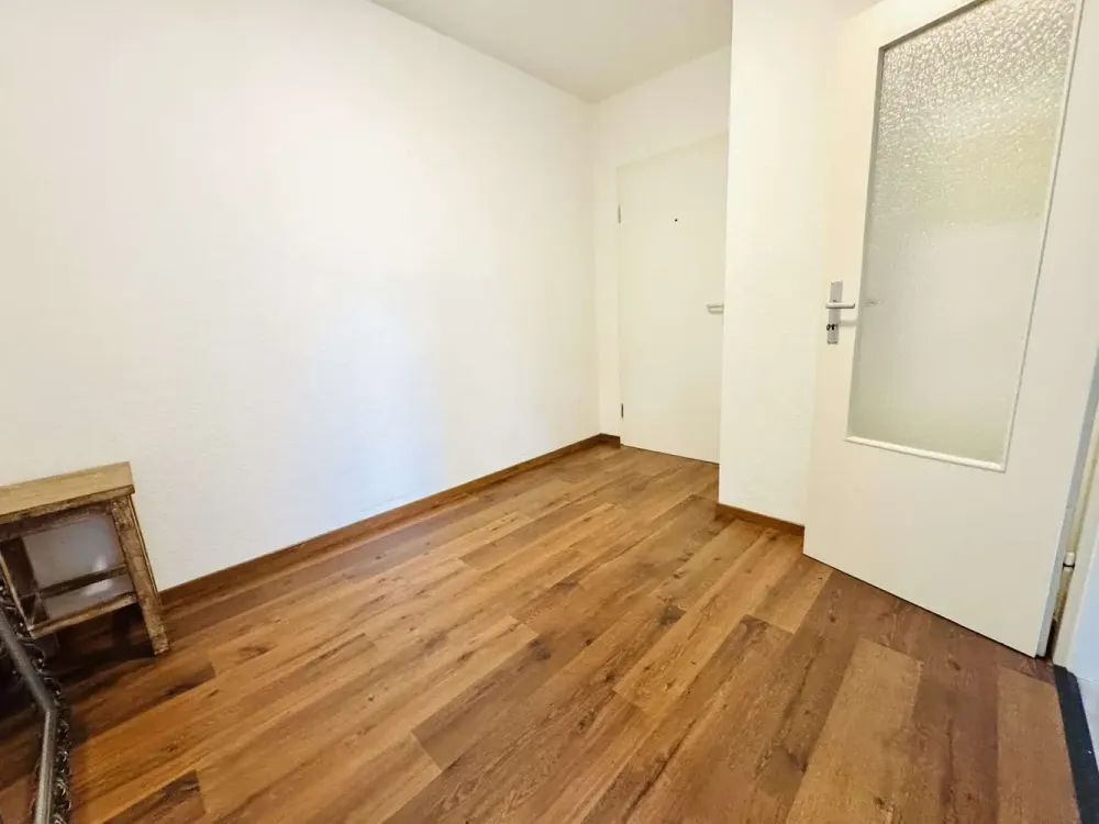 Möblierte 2-Zimmer-Wohnung mit Süd-/Westloggia