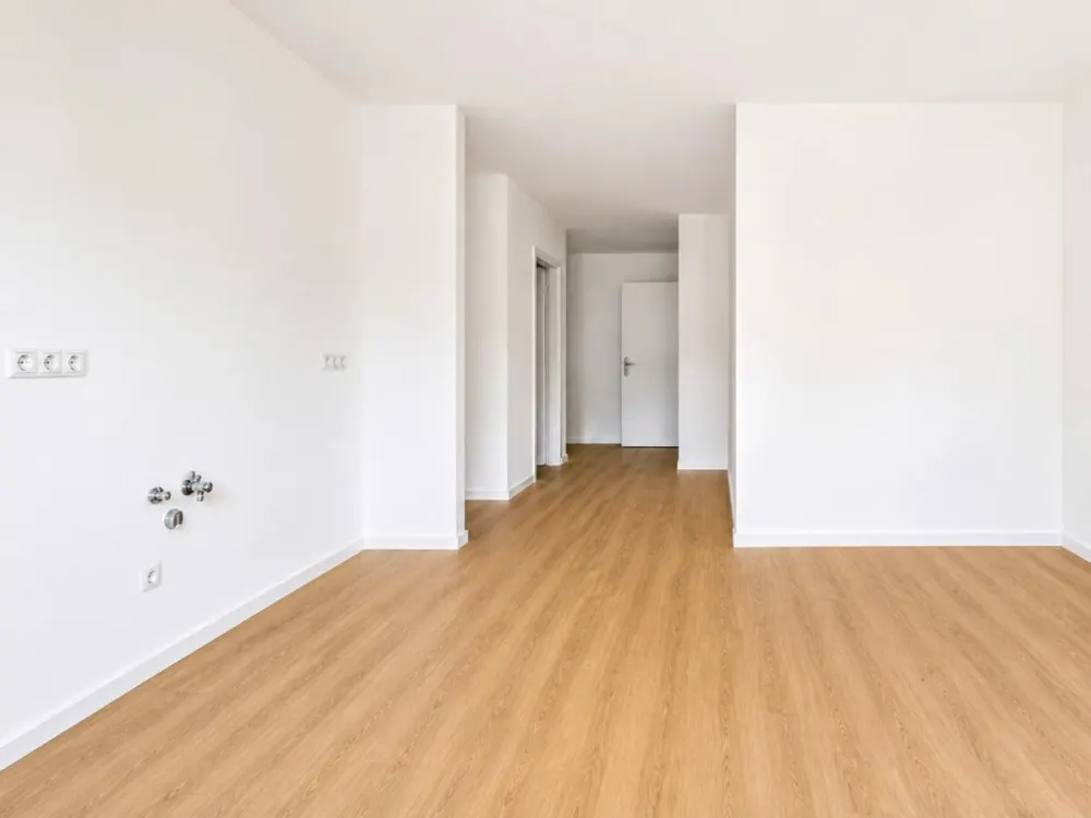 Neuwertige 3-Zimmer-Wohnung mit Balkon und Stellplatz