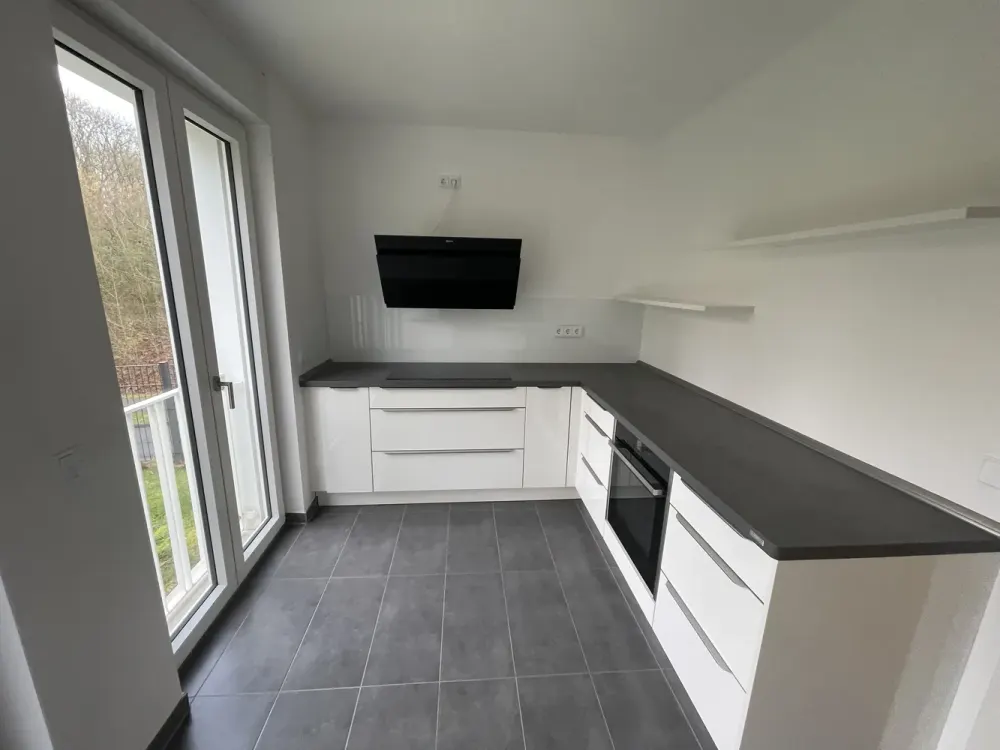 Moderne 2-Zimmer-Gartenwohnung mit Südterrasse in Köln-Junkersdorf