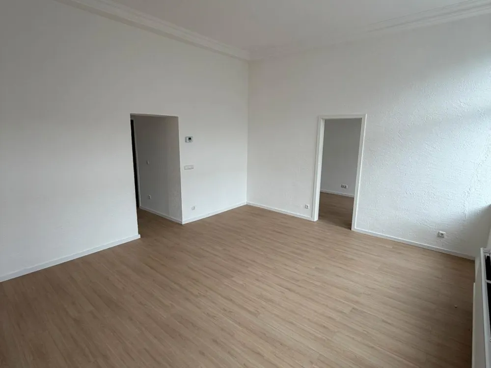 Frisch sanierte 2-Zimmer-Altbauwohnung mit Charme