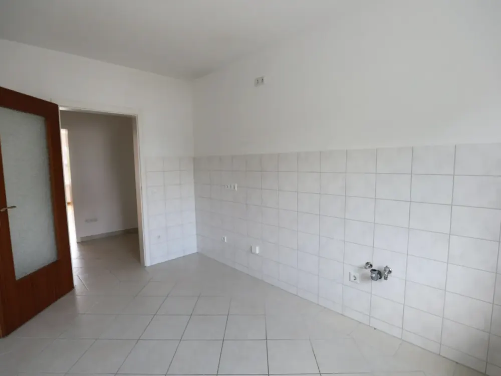 KUNZE: 3 Room Apartment with Balcony in Langenhagen Mitte