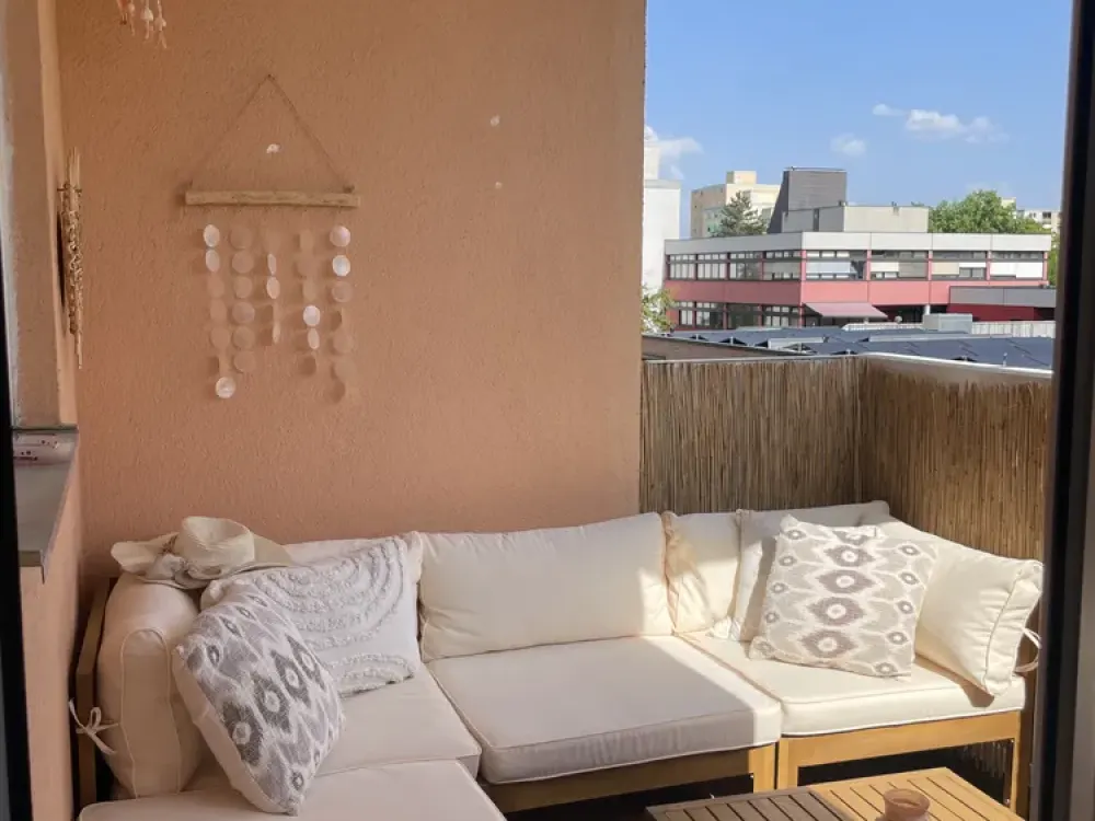 Vollmöblierte 2 Zi.-Whg. in Stein mit Balkon (Befristet auf 10 Monate!)