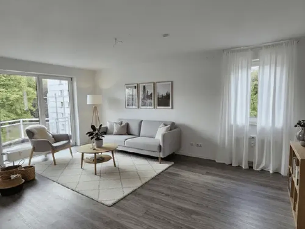 ***WBS notwendig*** Balkonblick ins Grüne: 2-Zimmer-Apartment in Iserlohn, Bieler Straße