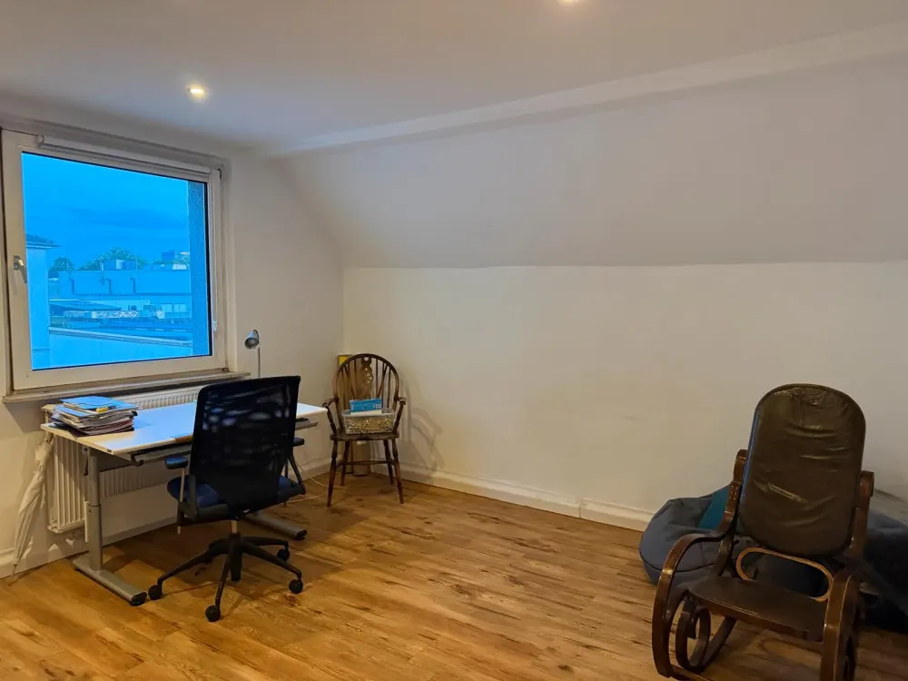 Gemütliche 2,5 Zimmer Dachgeschosswohnung