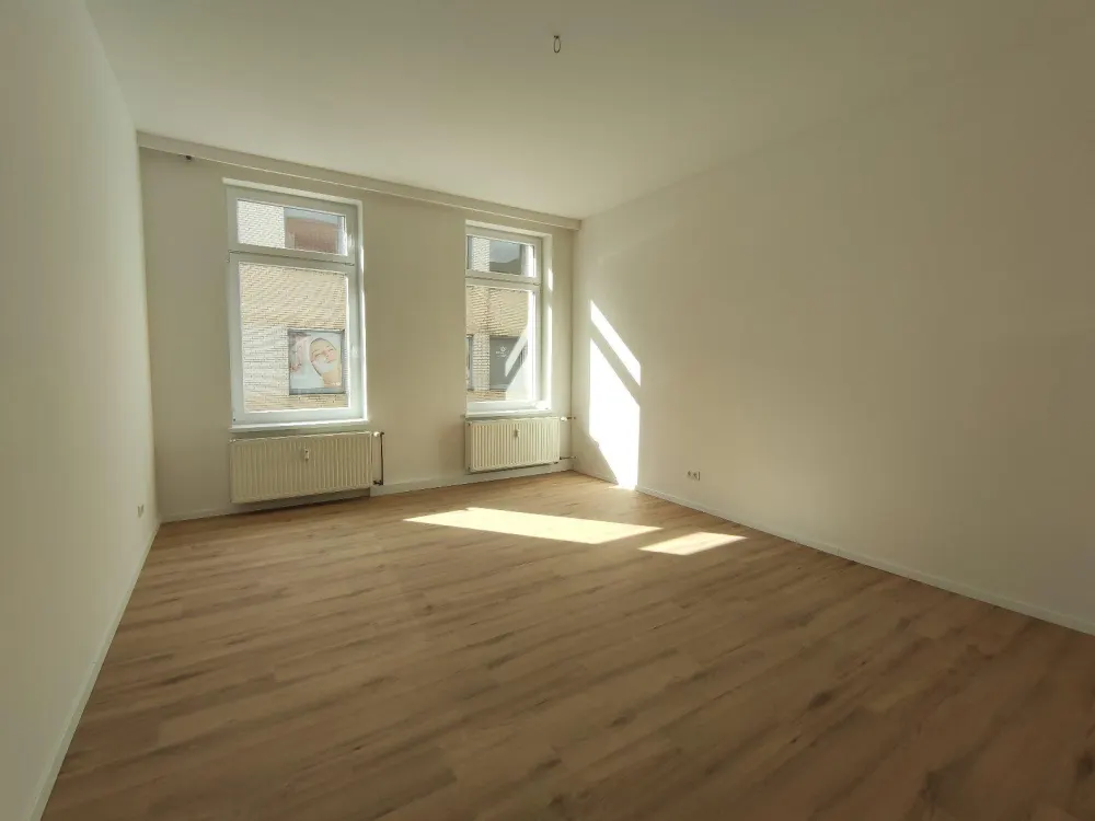 Sanierte 2-Zimmer-Wohnung mit Balkon in Lünen-Mitte zu vermieten