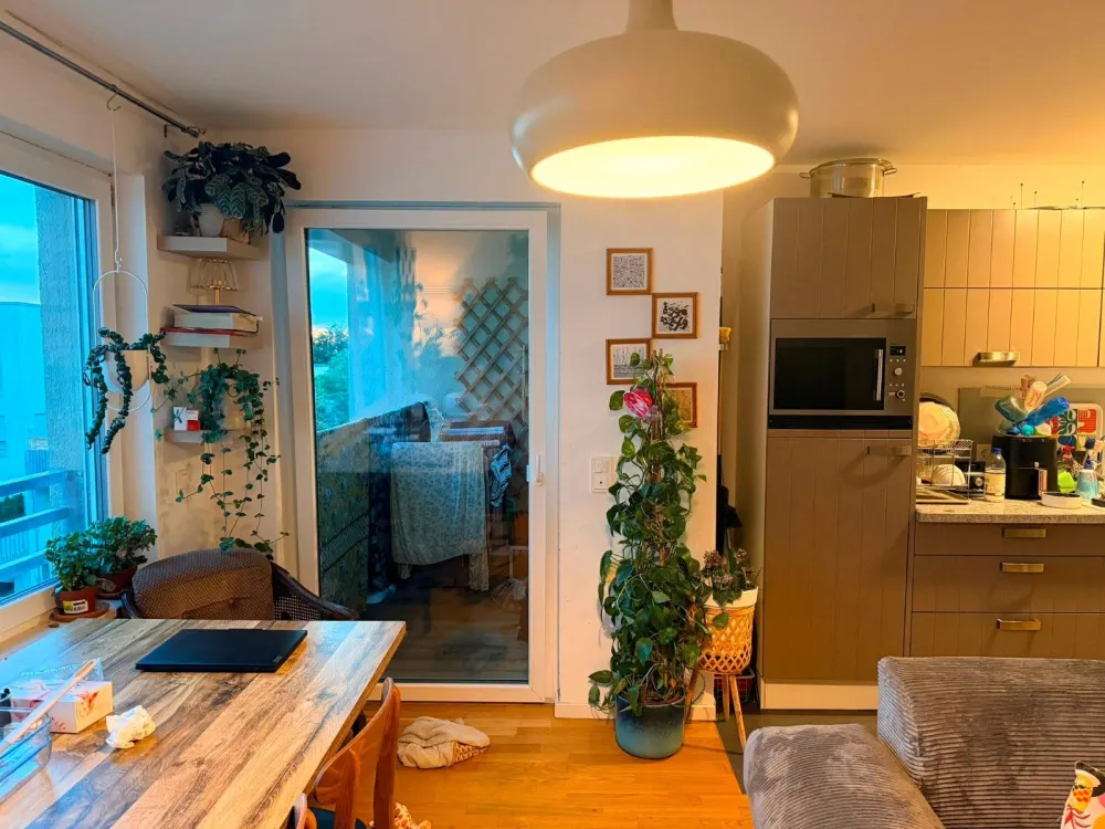 4-Zimmer-Wohnung, 80 m², Balkon, U6 Kieferngarten, ab 01.10.2026