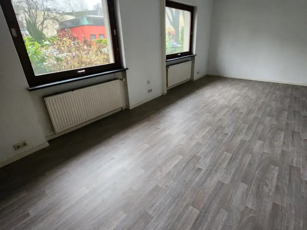 2 Zimmer Terrassen Wohnung in Hamburg mit separatem Eingang