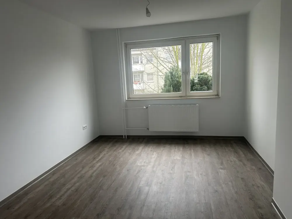 Renovoerte 2,5-Zimmer-Wohnung mit Balkon