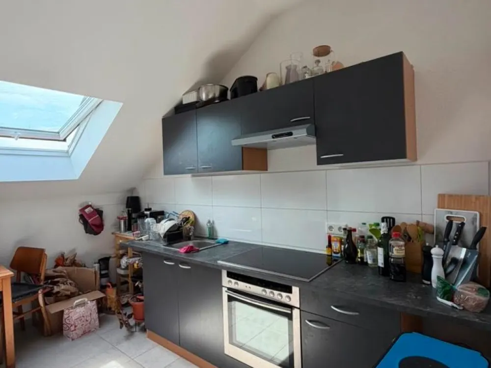 Helle 3 Zimmer Wohnung / Ideal für Studenten WG - Nähe Hauptbah