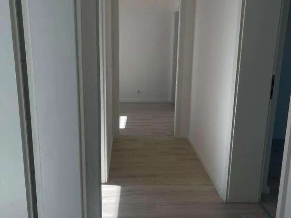 Helle 3 Zimmer Wohnung / Ideal für Studenten WG - Nähe Hauptbah