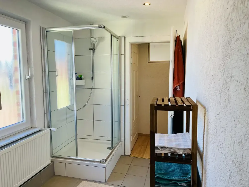 Altbaucharme trifft Wohnkomfort | 3 Zimmer mit Homeoffice-Potenzial & Echtholzdielen