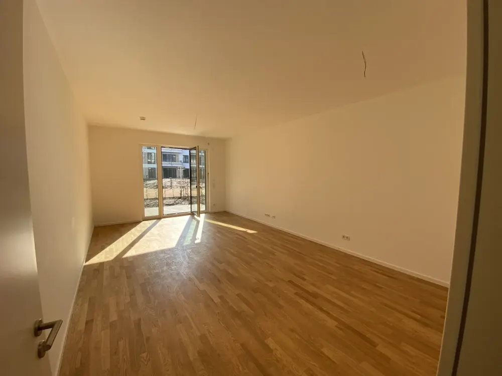 Attraktive 2-Zimmer-Gartenwohnung mit Terrasse in grüner Lage