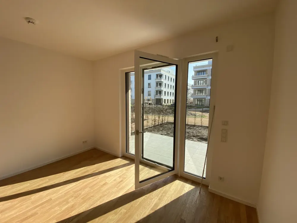 Attraktive 2-Zimmer-Gartenwohnung mit Terrasse in grüner Lage