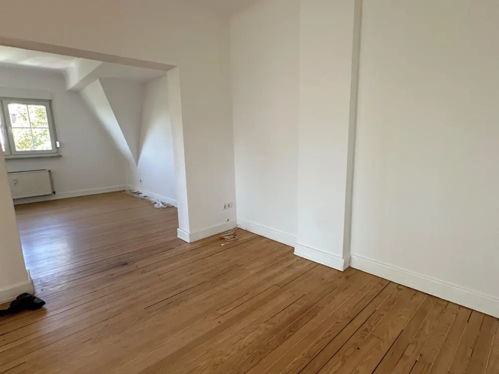 Stilvolle Altbauwohnung am Rotenbühl ca. 90 m² mit EBK