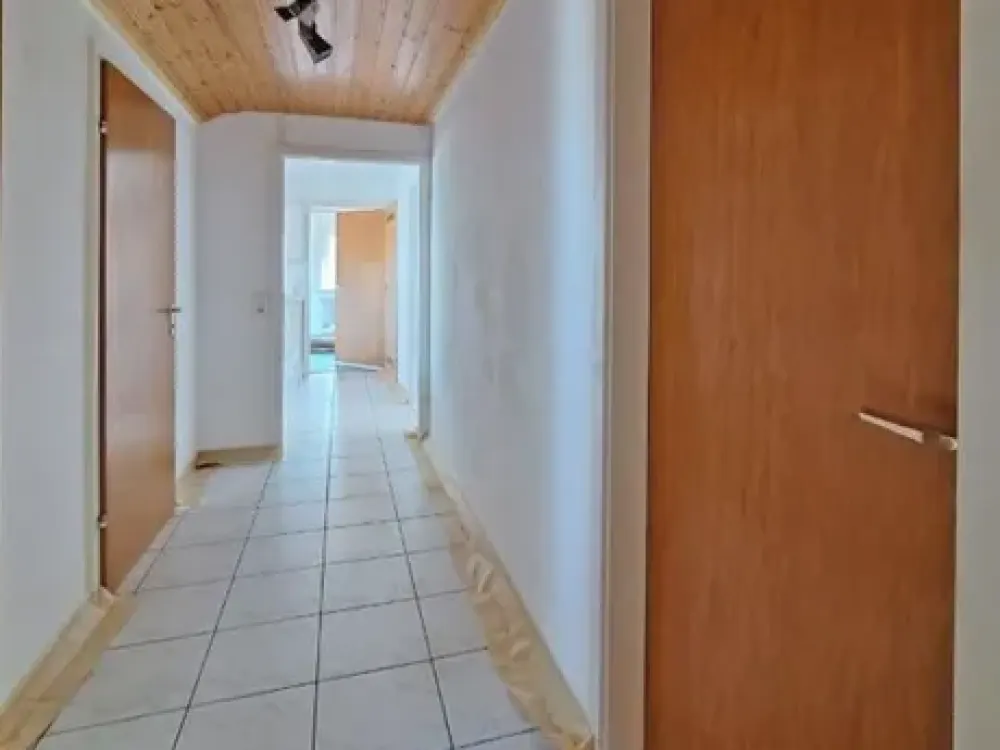 Dachgeschoss Zuhause mit 3 Zimmern in Freiberg am Neckar