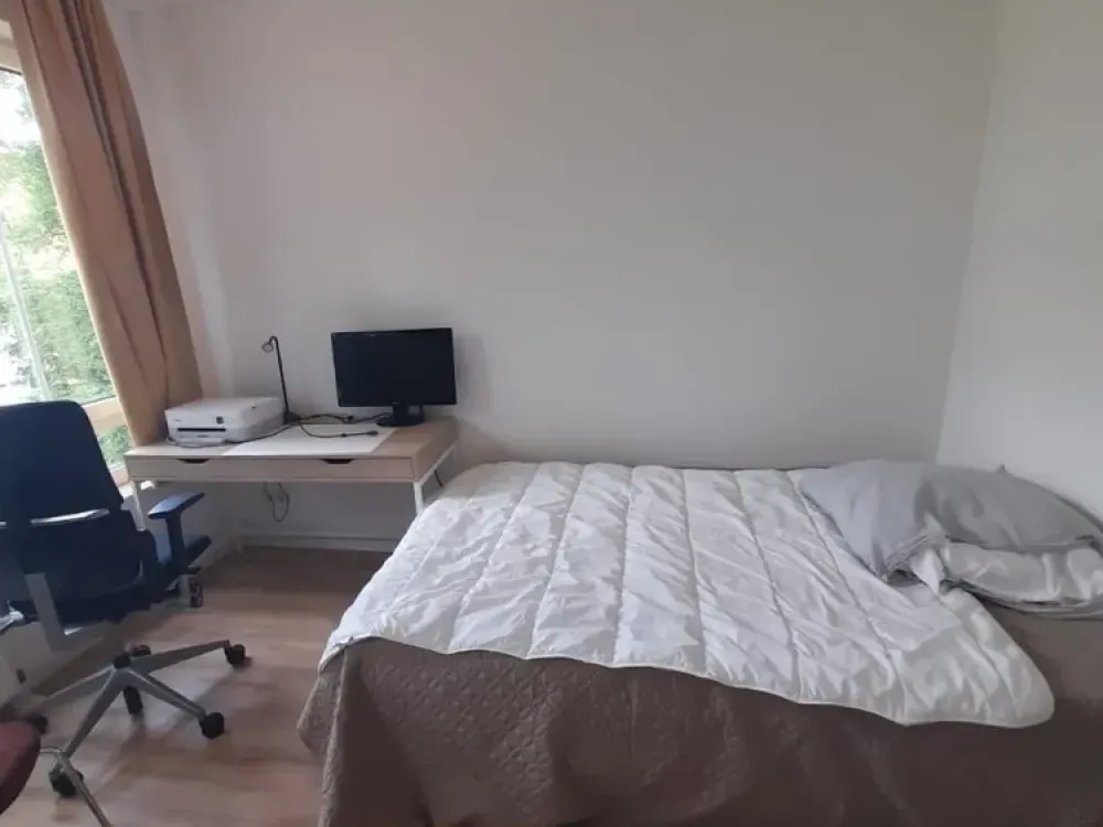 HEN10-WE Möblierte 1-Zimmer Wohnung nahe S-Bahnhof Hennigsdorf inkl. Internet