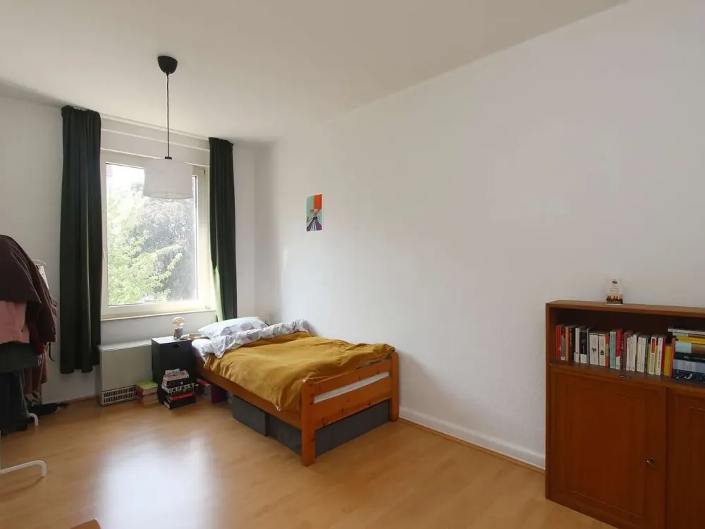 Bright 2-Room Apartment with Kitchen and Bathroom in Kassel-Wilhelmshöhe Seeks New Tenant