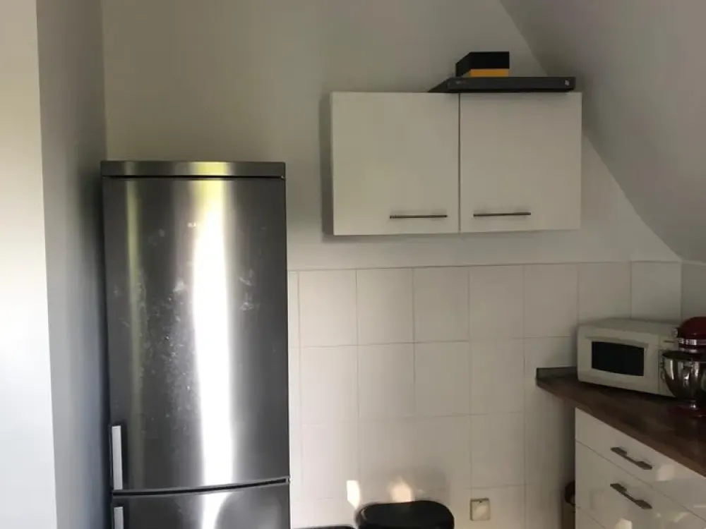 ruhige DG Wohnung in einen Jugendstilhaus incl. EBK