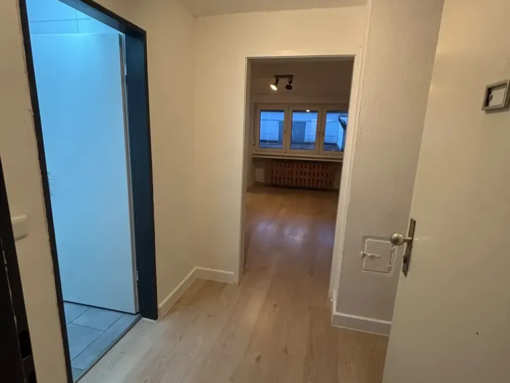 1-Zimmer-Wohnung in Düsseldorf-Derendorf, frisch renoviert, ca. 31 m², bevorzugt für Studierende