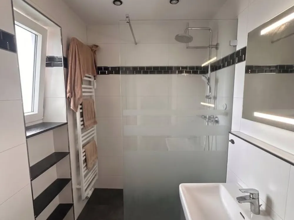 Helle 3-Zimmer-Wohnung mit Panoramablick über Fürth, möbliert