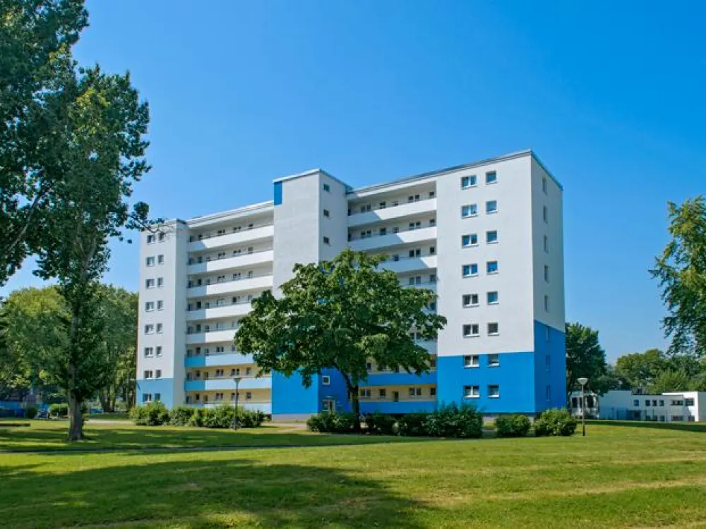 3 Zimmer mit Balkon und Aufzug!