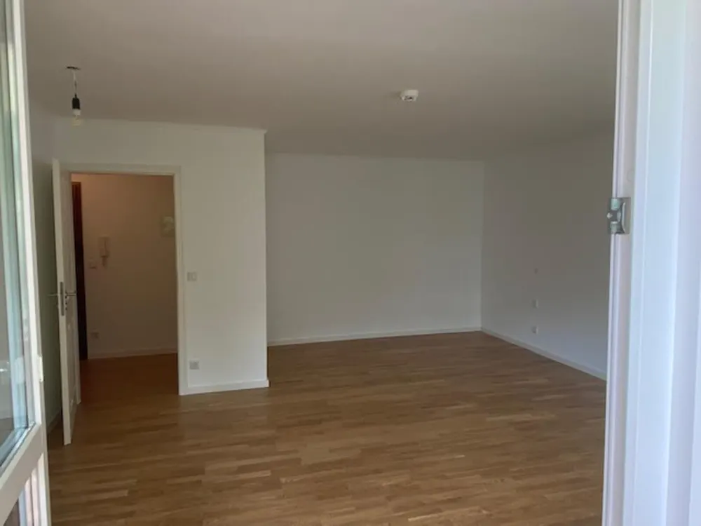 Helles,, lichtdurchflutetes Appartment am Nymphenburger Kanal