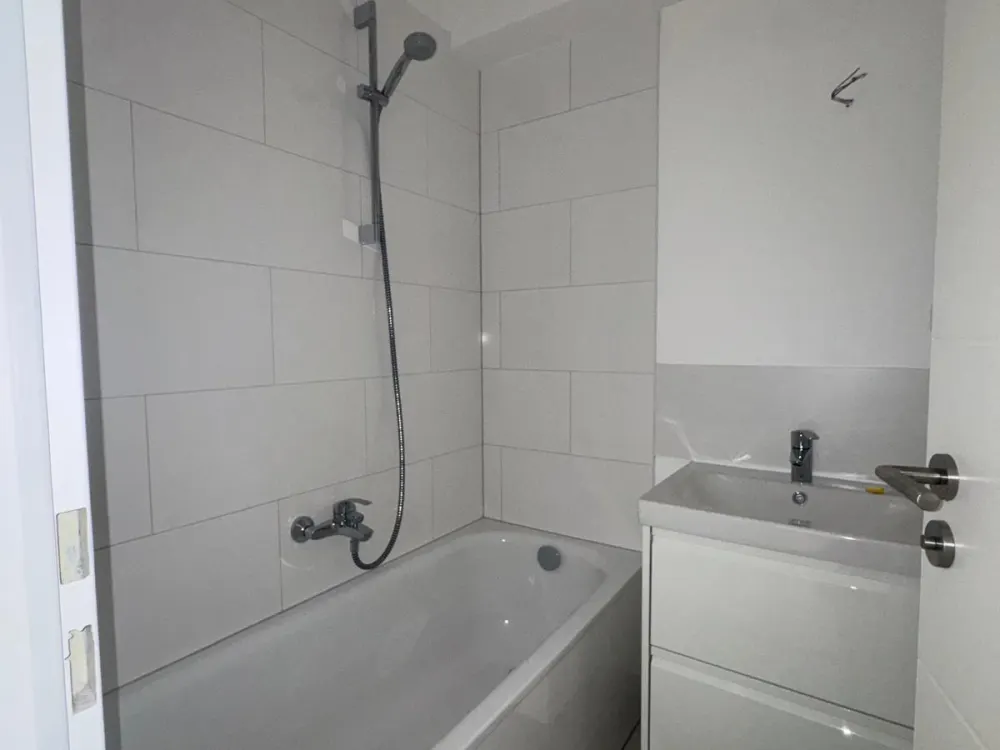 *Bornheim* Attraktive Wohnung im Erstbezug nach Teilsanierung