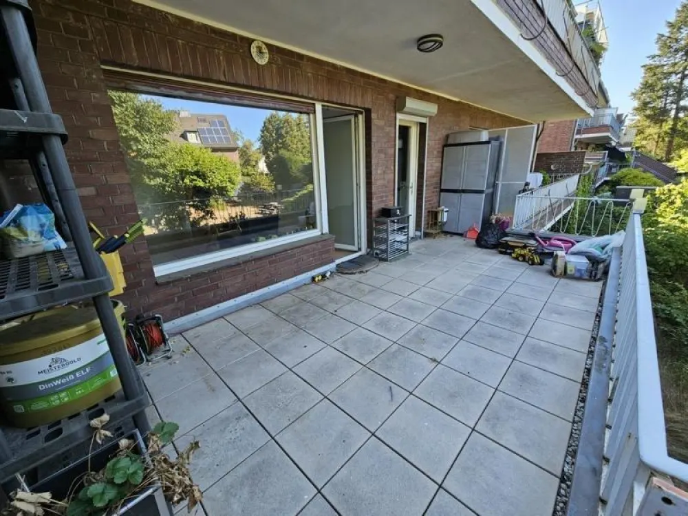Schöne und helle 3-Zimmer-Wohnung mit Terrasse und Garten