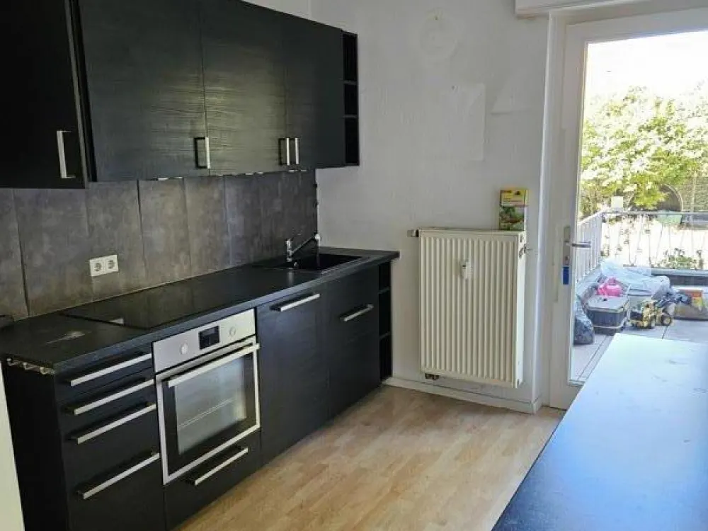 Schöne und helle 3-Zimmer-Wohnung mit Terrasse und Garten
