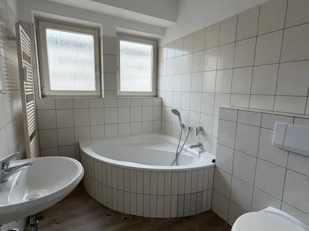 Eure Neue WG-Wohnung mitten im Westen