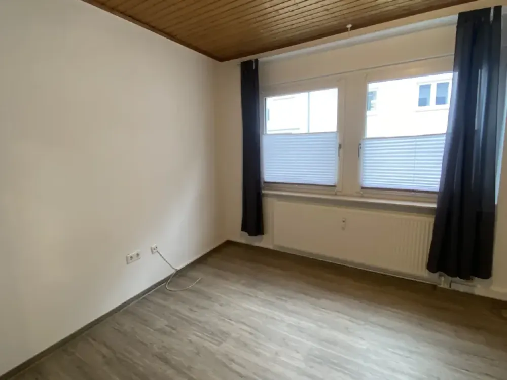 Beautiful 3-room apartment suitable for shared living in the student house - Central in Paderborn