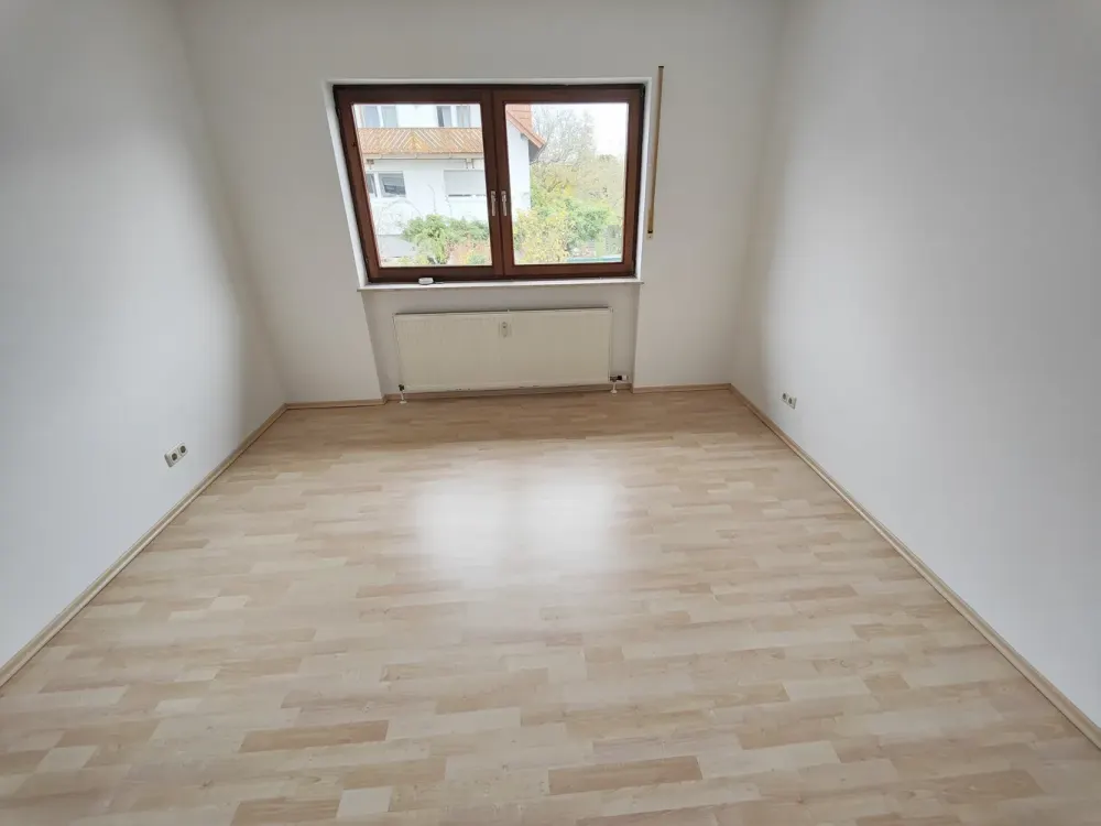 ***Attraktive 3 Zimmer inkl. PKW-Stellplatz in ruhiger Lage***