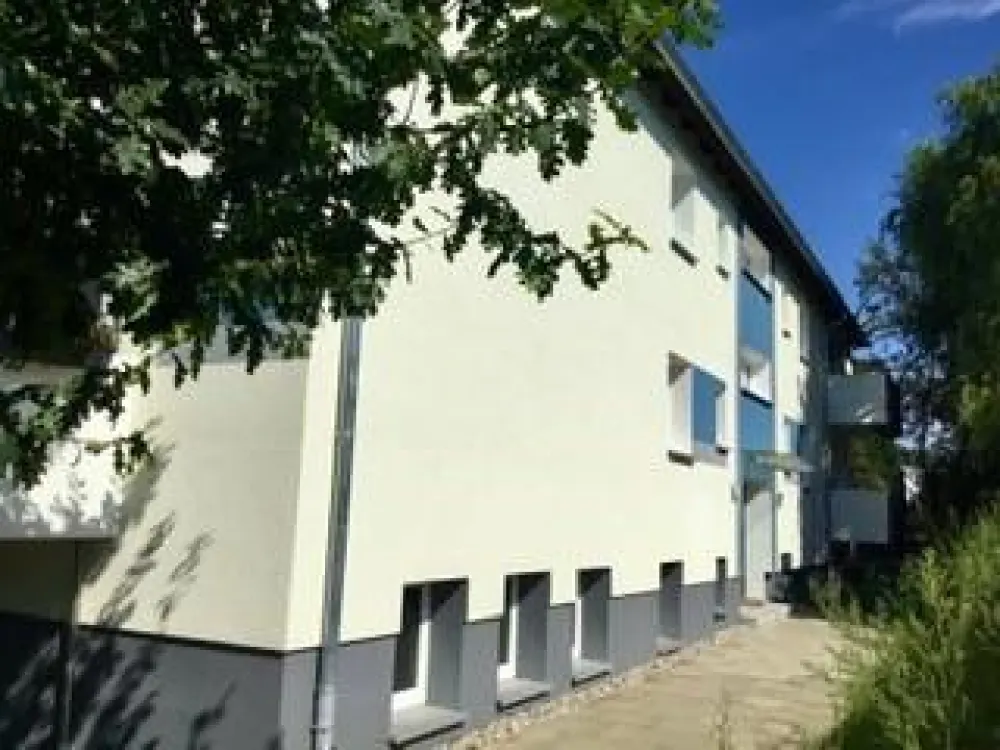 Das Glück hat ein Zuhause - Interessante 3-Zimmer-Souterrain-Wohnung