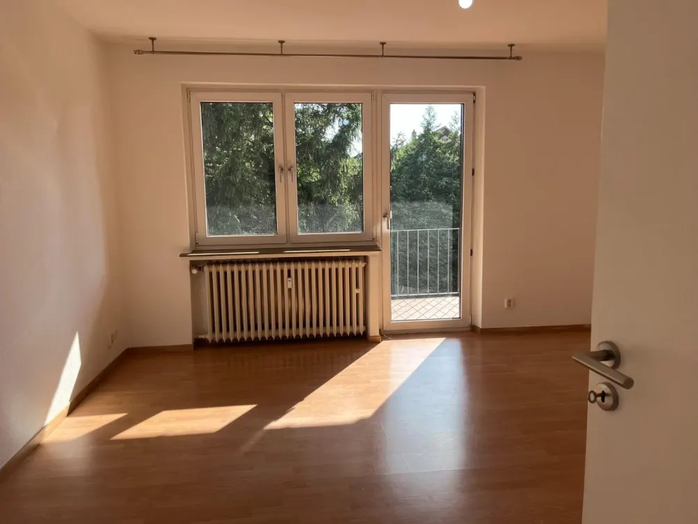 Schöne 3 ZKB Balkonwohnung mit Einbauküche und zwei Bädern in Hannover Misburg-Anderten!