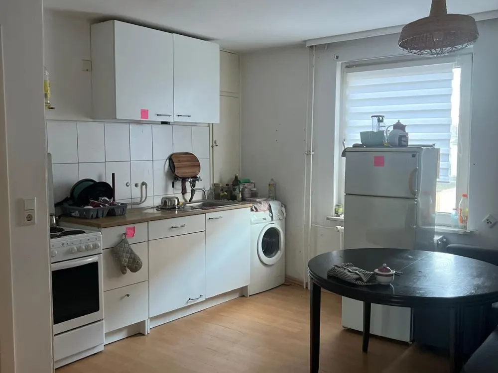 Wg zimmer zu vermieten ab oktober