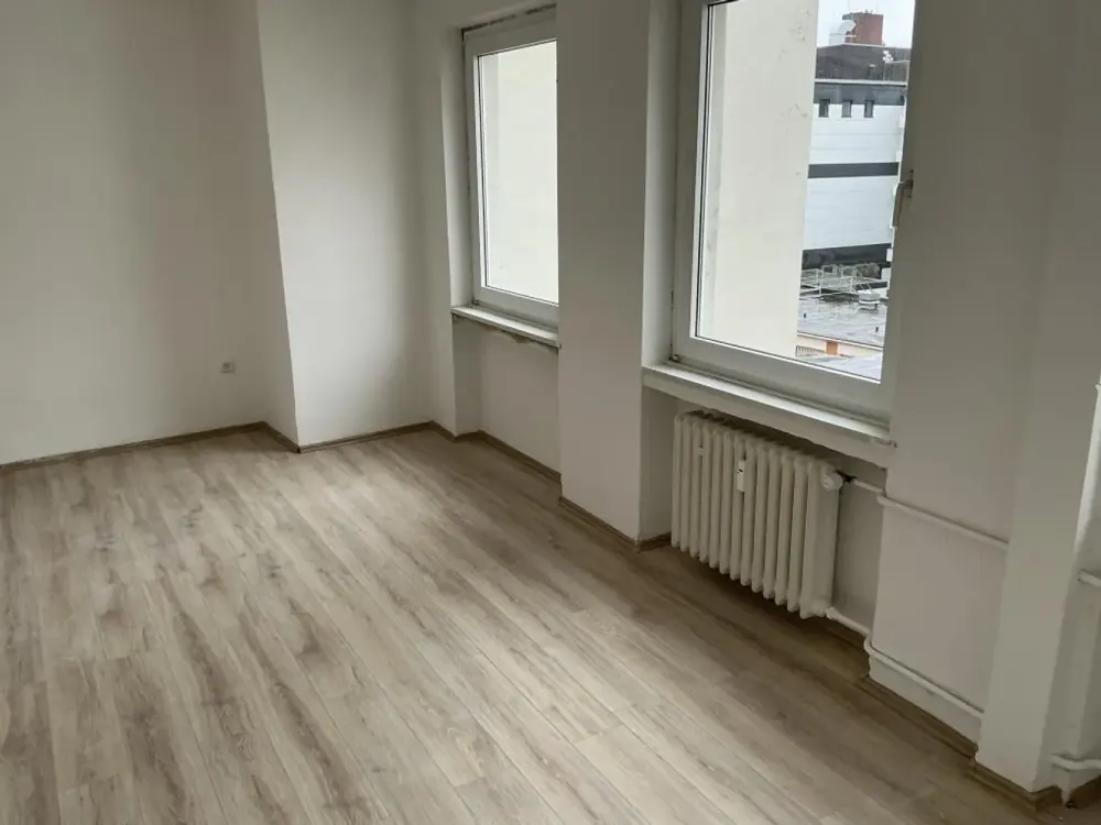 Schöne 2-Zimmer-Wohnung mit neuem Laminatboden in Hagen Zentrum!